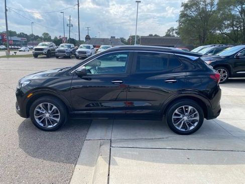 Used 2023 Buick Encore GX Select w/ Sport Touring Package AWD/4WD image 10