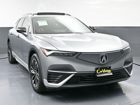 Used 2024 Acura ZDX A-Spec image 4