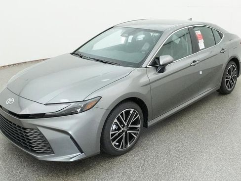 New 2026 Toyota Camry XLE FWD image 1