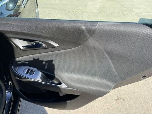 Used 2023 Chevrolet Malibu LT FWD image 14