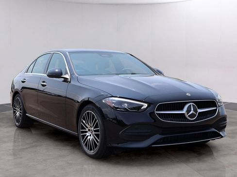 Certified 2025 Mercedes-Benz C 300 4MATIC Sedan image 5