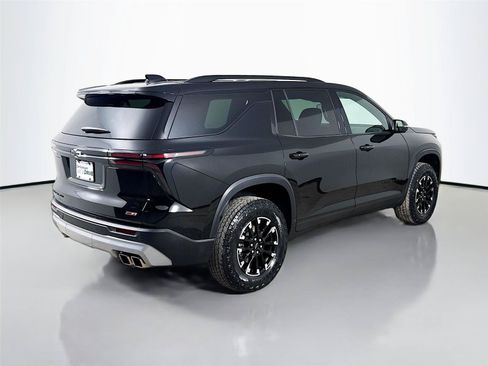 Used 2024 Chevrolet Traverse Z71 AWD/4WD image 9