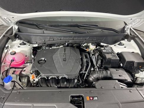 New 2026 Hyundai Tucson SEL image 3