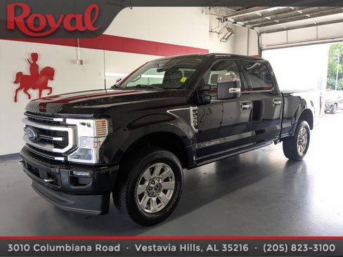 Used 2022 Ford F250 Platinum AWD/4WD image 1