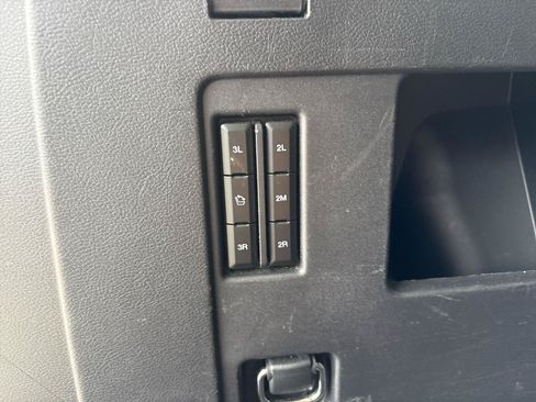 Used 2024 Ford Expedition Max Limited RWD image 21