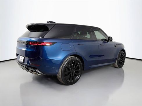 New 2026 Land Rover Range Rover Sport Autobiography AWD/4WD image 5