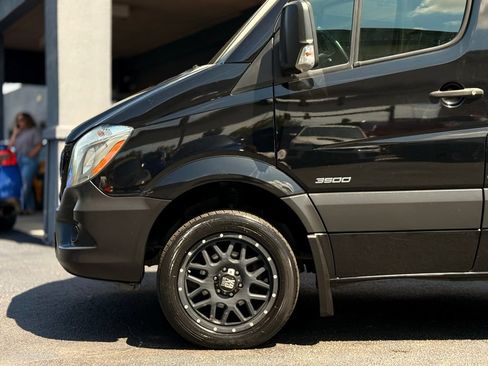 Used 2015 Mercedes-Benz Sprinter 3500 image 10
