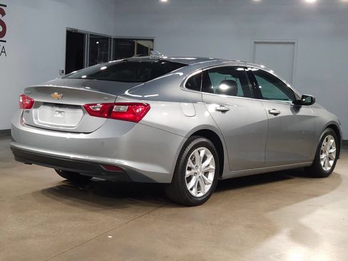 Used 2024 Chevrolet Malibu LT FWD image 7