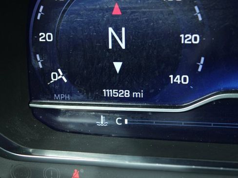 Used 2024 Chevrolet Suburban RST w/ Luxury Package image 27