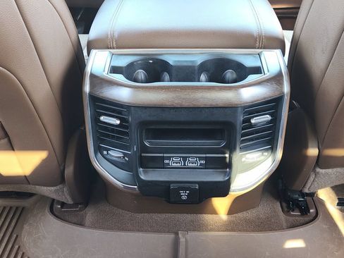 Used 2021 RAM 1500 Laramie w/ Laramie Southwest Edition AWD/4WD image 22