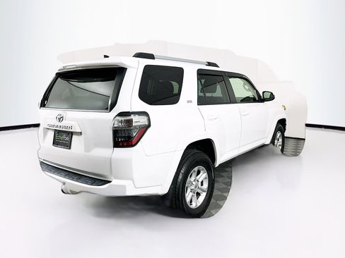 Used 2022 Toyota 4Runner SR5 image 9
