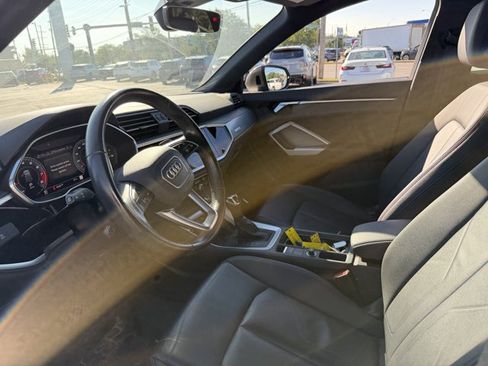 Used 2021 Audi Q3 2.0T Premium Plus w/ Premium Plus Package AWD/4WD image 4