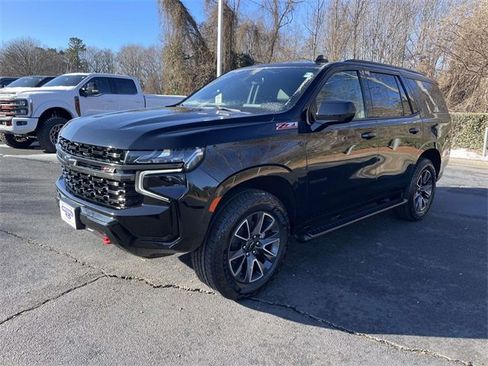 Used 2021 Chevrolet Tahoe Z71 image 3