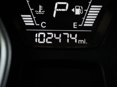 Used 2015 Hyundai Elantra SE image 19