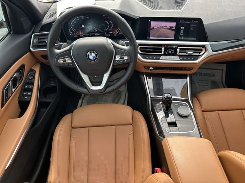 Used 2022 BMW 330i xDrive Sedan w/ Premium Package AWD/4WD image 24
