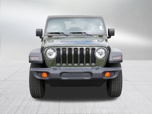 Used 2022 Jeep Wrangler Unlimited Sport AWD/4WD image 2