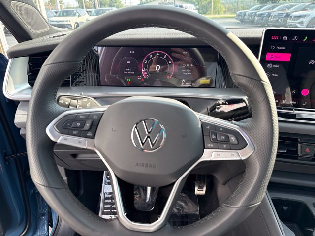 New 2026 Volkswagen Tiguan SE R-Line AWD/4WD image 15