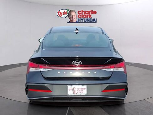 New 2026 Hyundai Elantra Sport FWD image 4