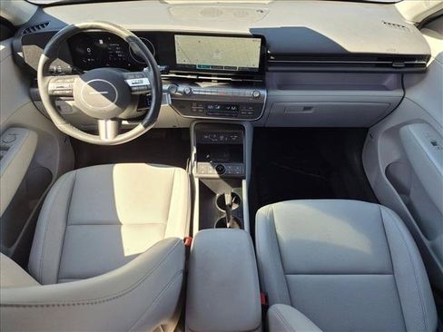 Used 2024 Hyundai Kona Limited AWD/4WD image 17