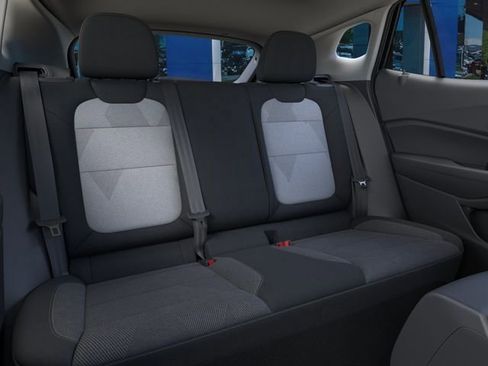 New 2026 Chevrolet Trax LS w/ LS Convenience Package FWD image 17