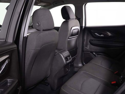 Used 2024 GMC Terrain SLE w/ Driver Convenience Package FWD image 26