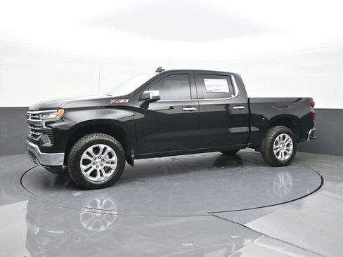 New 2026 Chevrolet Silverado 1500 LTZ w/ LTZ Premium Package AWD/4WD image 7