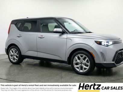 Used 2025 Kia Soul LX w/ LX Technology Package