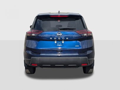 New 2026 Nissan Rogue SV w/ Cold Weather Package
