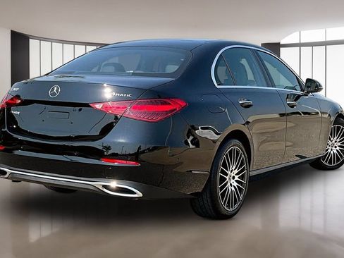 Used 2025 Mercedes-Benz C 300 4MATIC Sedan image 2