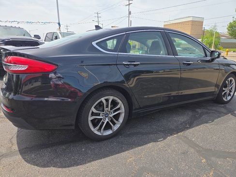 Used 2020 Ford Fusion Titanium FWD image 6
