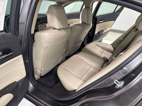 Used 2014 Acura ILX w/ Technology Package FWD image 26