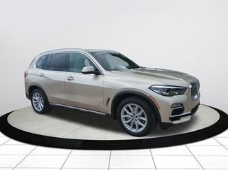 Used 2019 BMW X5 xDrive40i w/ Premium Package 2 AWD/4WD video 1