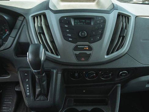 Used 2018 Ford Transit 250 138 image 15