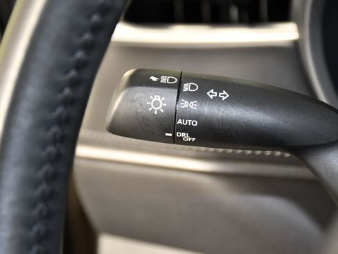 Used 2021 Toyota Venza Limited AWD/4WD image 22