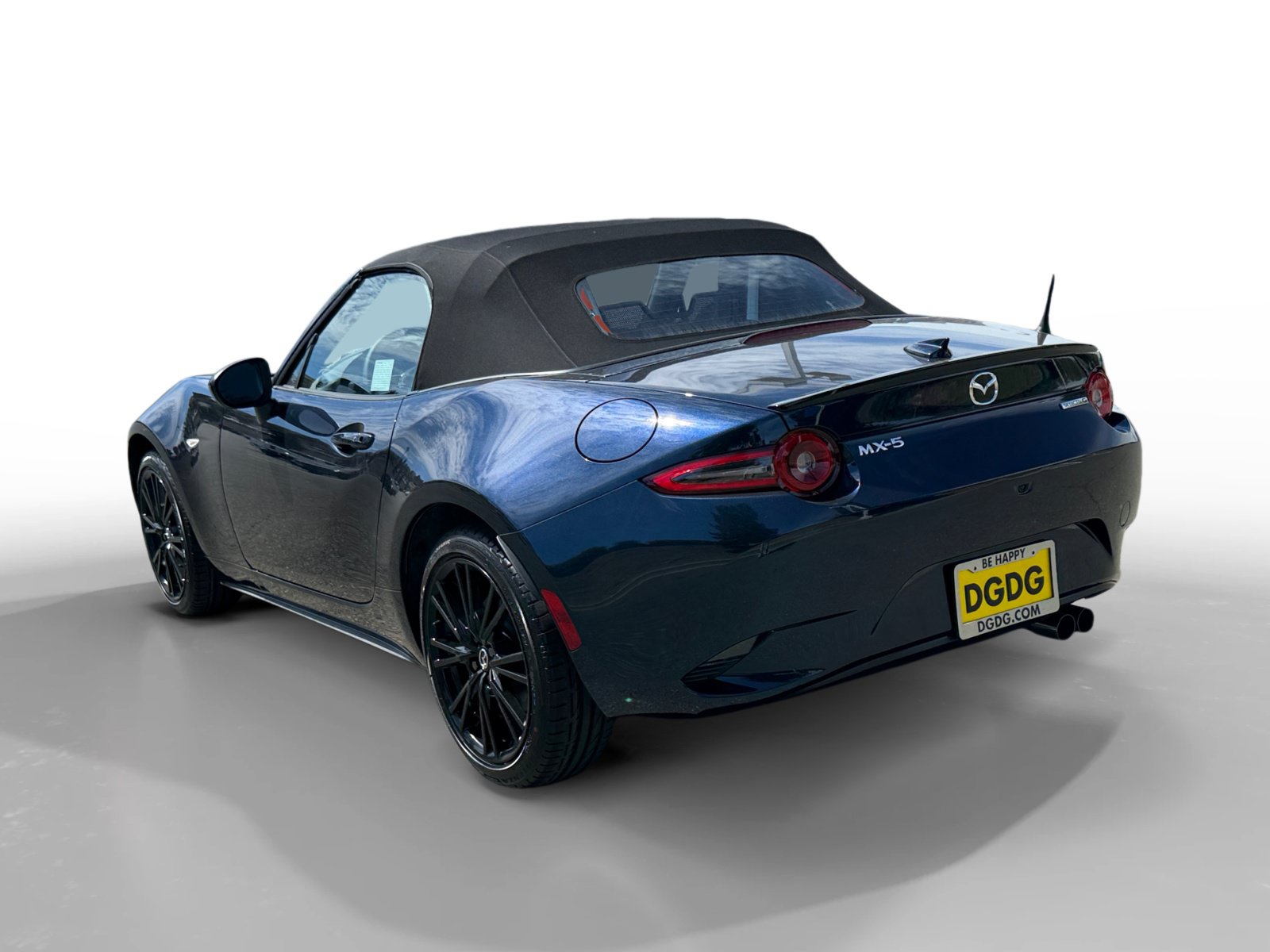 New 2026 MAZDA MX-5 Miata Club w/ Interior Package RWD image 3
