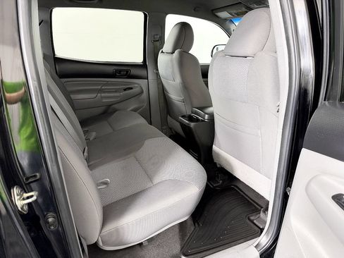 Used 2015 Toyota Tacoma 4x4 Double Cab w/ TRD Sport Package image 38
