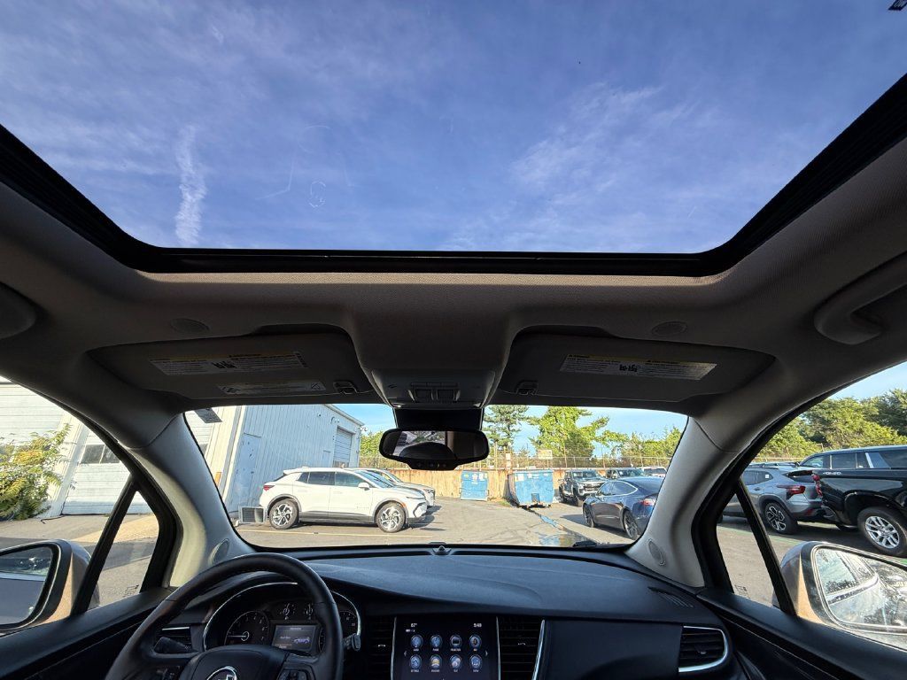 Used 2019 Buick Encore Essence w/ Experience Buick Package AWD/4WD image 23