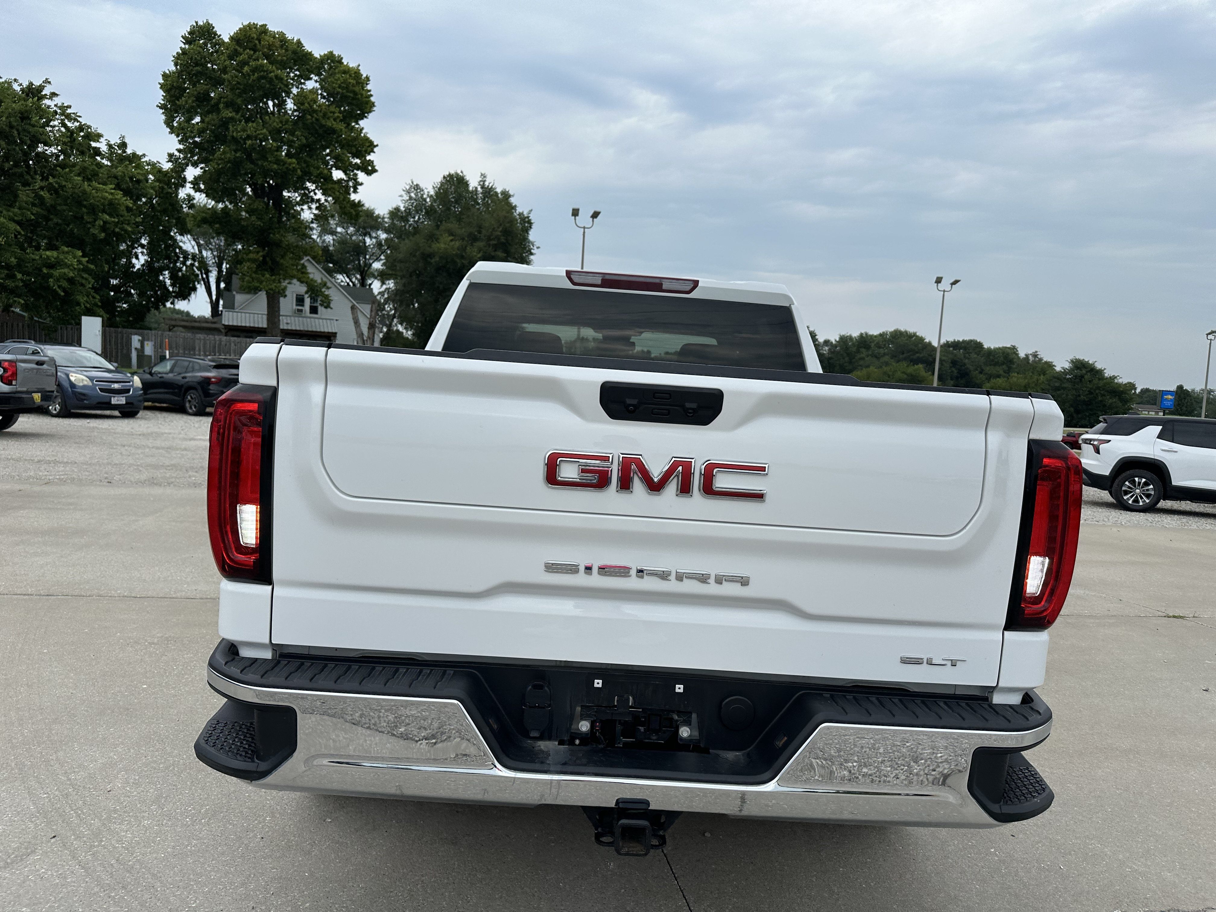 Certified 2026 GMC Sierra 1500 SLT AWD/4WD image 7
