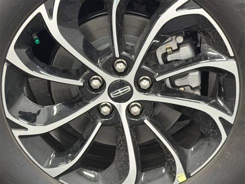 New 2026 Lincoln Nautilus Premier w/ Equipment Group 102A image 5