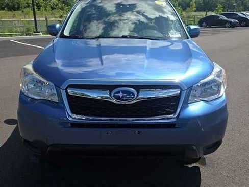 Used 2015 Subaru Forester 2.5i Premium w/ All-Weather Package AWD/4WD image 2