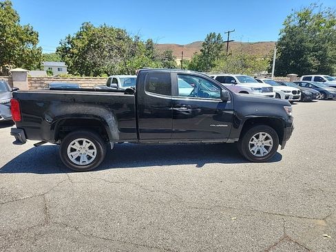 Used 2022 Chevrolet Colorado LT w/ Fleet Safety Package RWD image 6