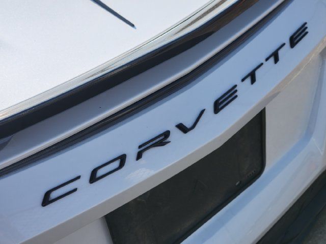 Used 2023 Chevrolet Corvette Stingray Premium Conv w/ Z51 Performance Package RWD image 9