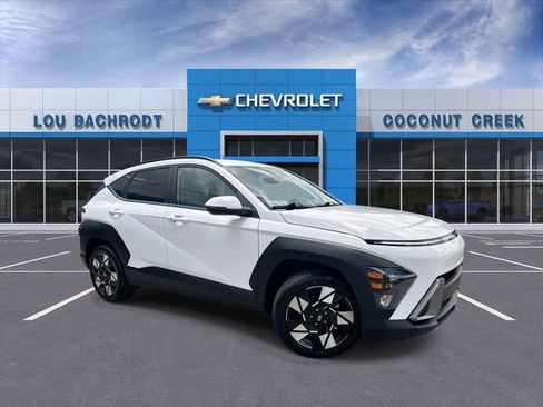 Used 2025 Hyundai Kona SEL FWD image 1