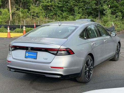 New 2026 Honda Accord Touring image 2