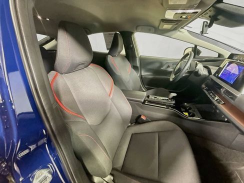 Certified 2026 Toyota Prius Plug-In Hybrid FWD image 24