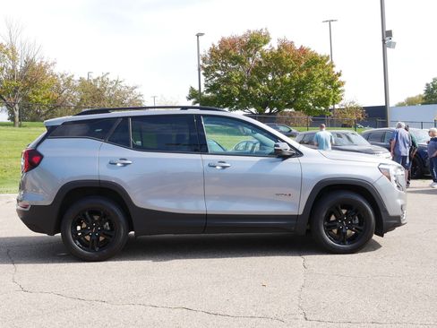 Used 2023 GMC Terrain AT4 AWD/4WD image 5