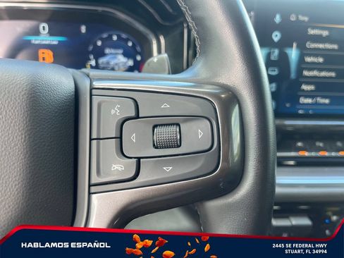 Used 2023 Chevrolet Silverado 1500 High Country w/ Technology Package AWD/4WD image 26