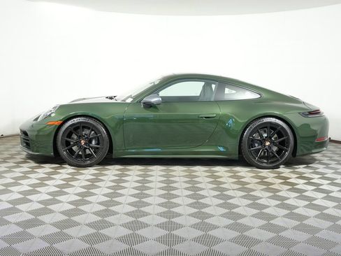 Certified 2026 Porsche 911 Carrera T RWD image 2
