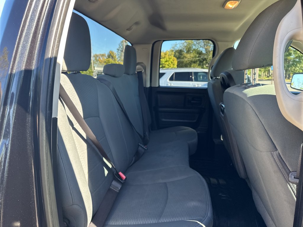 Used 2016 RAM 1500 Express AWD/4WD image 23