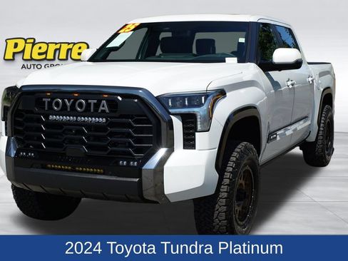 Used 2024 Toyota Tundra Platinum AWD/4WD image 1